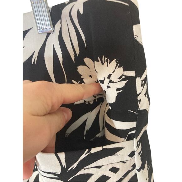 S.C. & CO Ladies' Skort Pull-On, Tummy Control Waistband Multi (Black Floral) - Picture 5 of 6